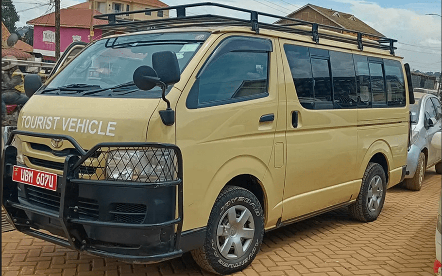 4x4 Safaris and Road Trips - Uganda